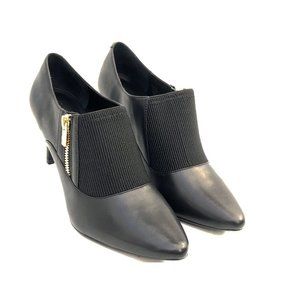 (NIB) Calvin Klein "Jalana" Shooties | SZ 7.5